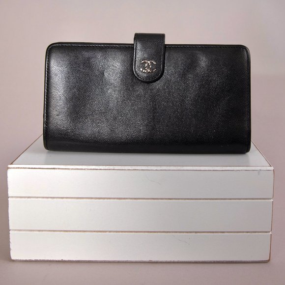 Chanel Wallet - Picture 8 of 9